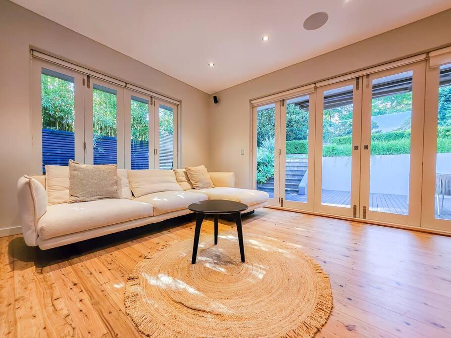 Peaceful 4-Bedroom Family Retreat In Lane Cove Sydney Luaran gambar